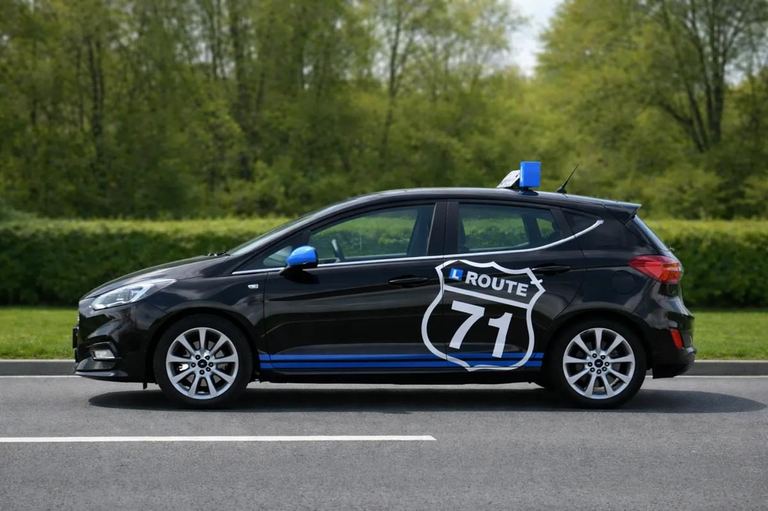 Lesauto van Route 71 in de regio Leiden